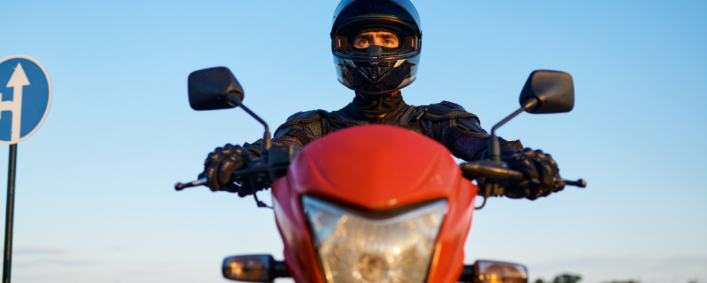 Beneficios de utilizar chalecos airbag para motoristas
